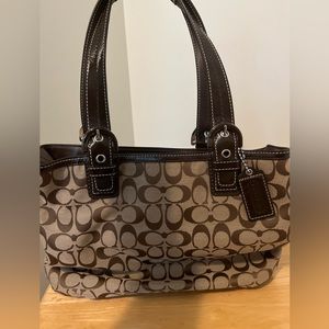 Vintage 2000s Coach Purse